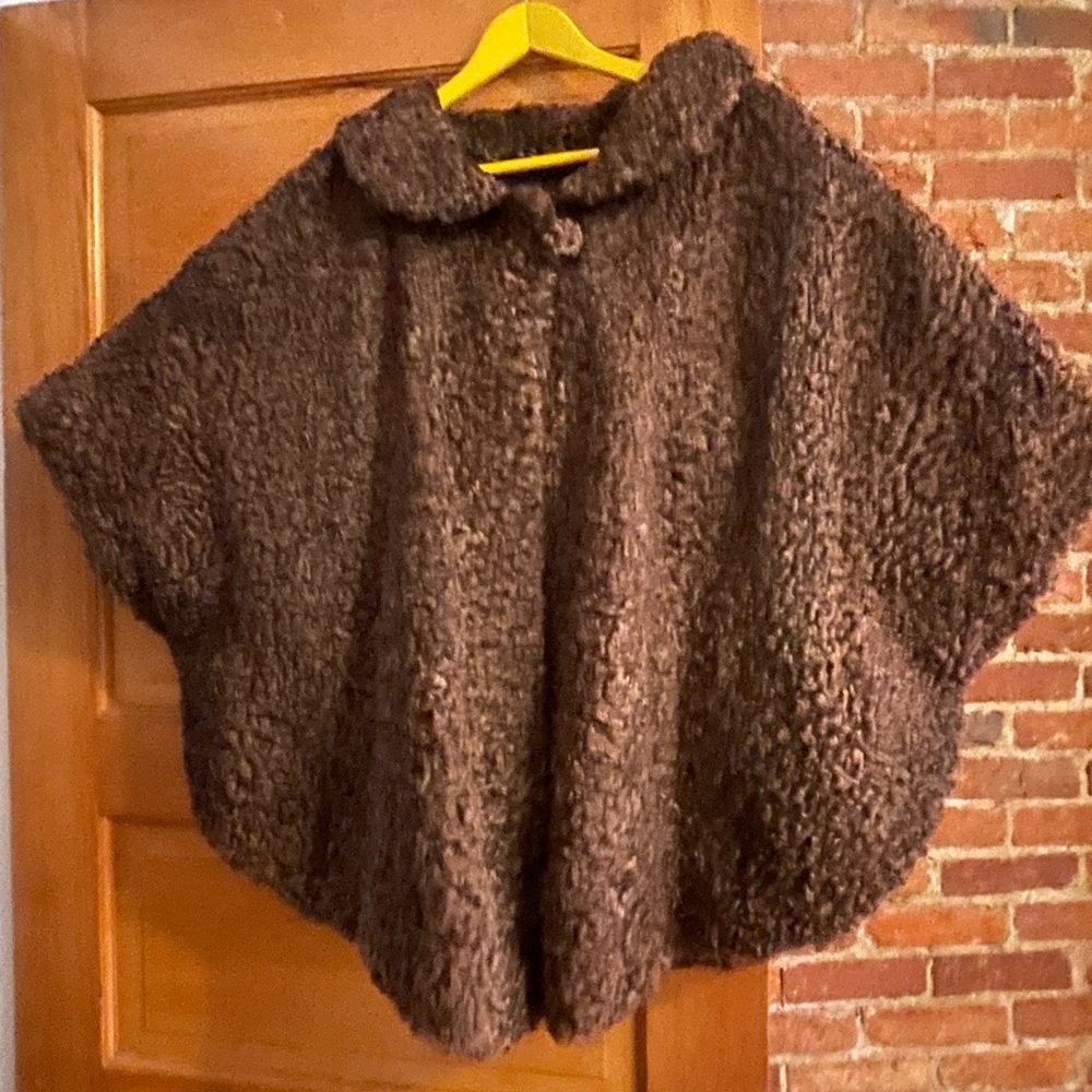 Cozy Persian Lamb View 2